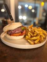 Notre zone d'activité pour ce service Restaurant avec happy hour et tapas pour afterwork